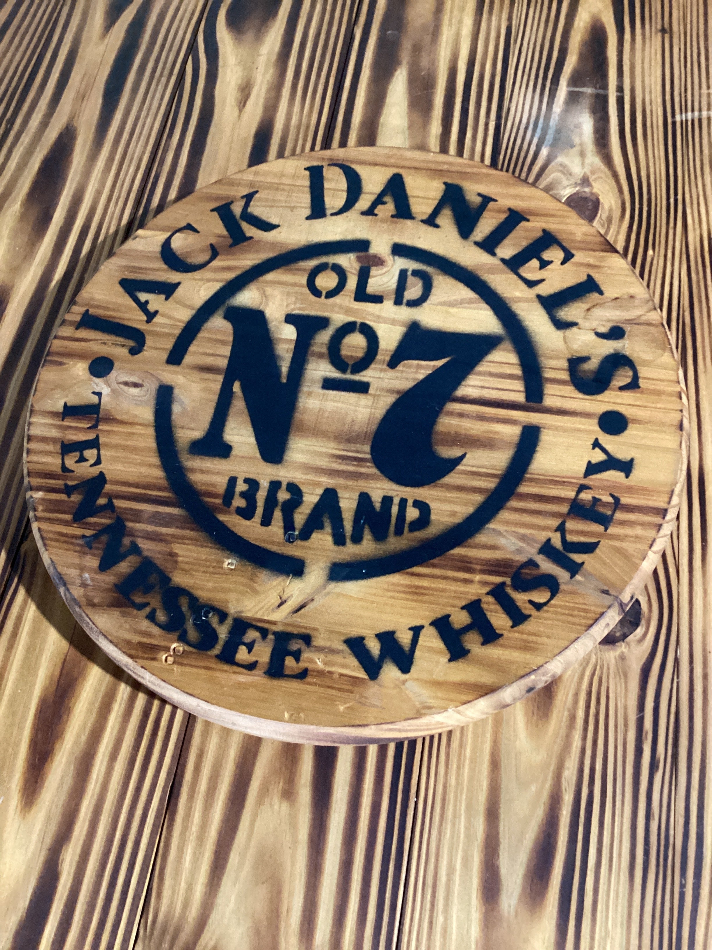 Jack Daniels, Tennessee, whiskey barrel table